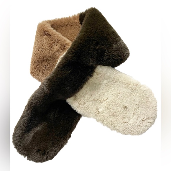 Echo Faux Fur Pull Through Scarf Brown Ivory Colorblock One Size - Picture 2 of 7